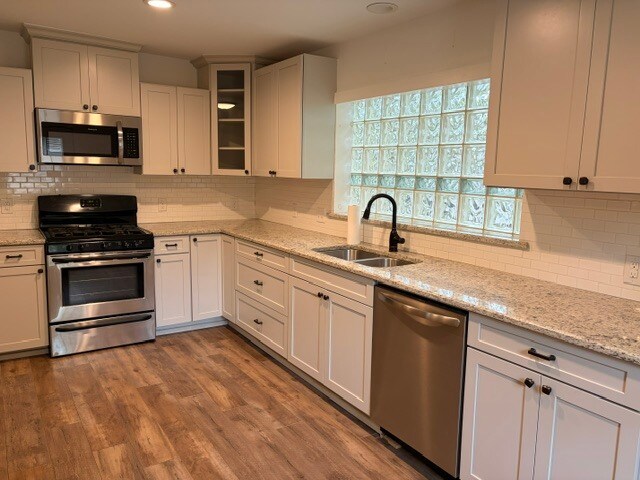 Kitchen - 1612 Elizabeth Blvd