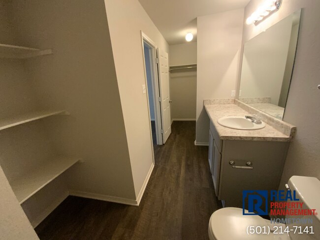 Building Photo - 41 Winter Vly Cv