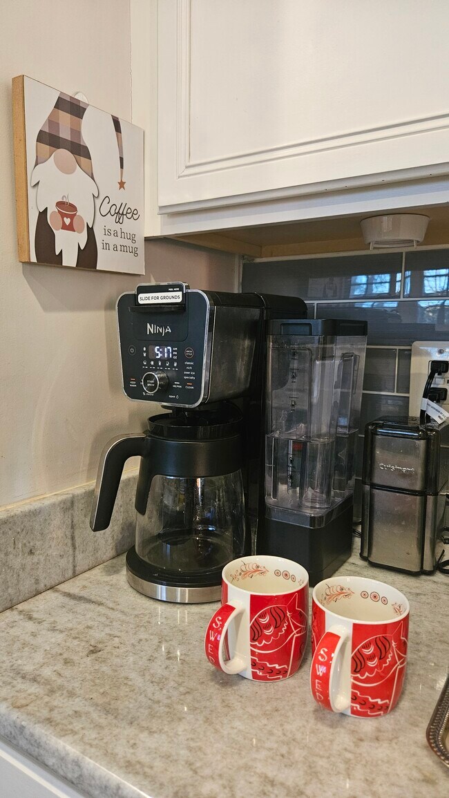 Building Photo - 10692 Tattersall Dr