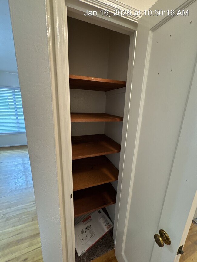 Building Photo - 2669