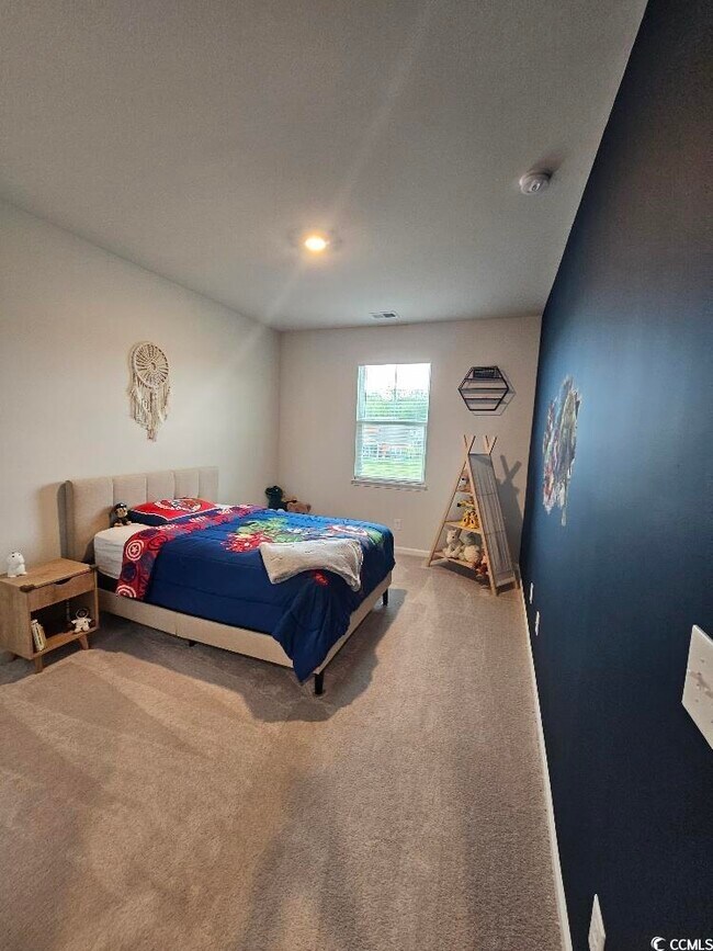 Building Photo - 2602 Blue Crane Cir