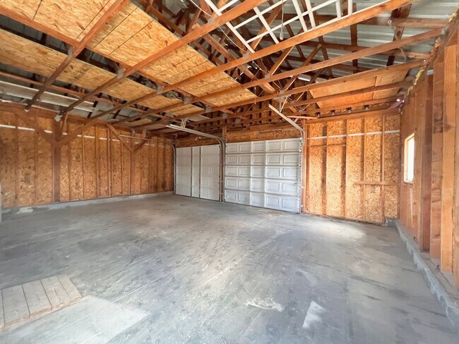 Building Photo - 65280 76th St