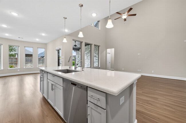 Building Photo - 3123 Lantana Trl