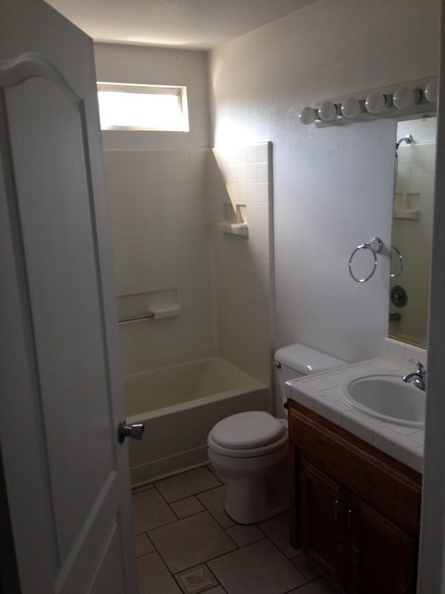 Building Photo - 3440 W Tenaya Way