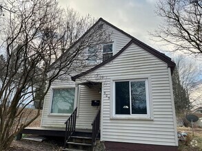 Building Photo - 3 bed 1 bath single family home in Wausau ...