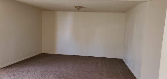 Building Photo - 3337 E Virgin St