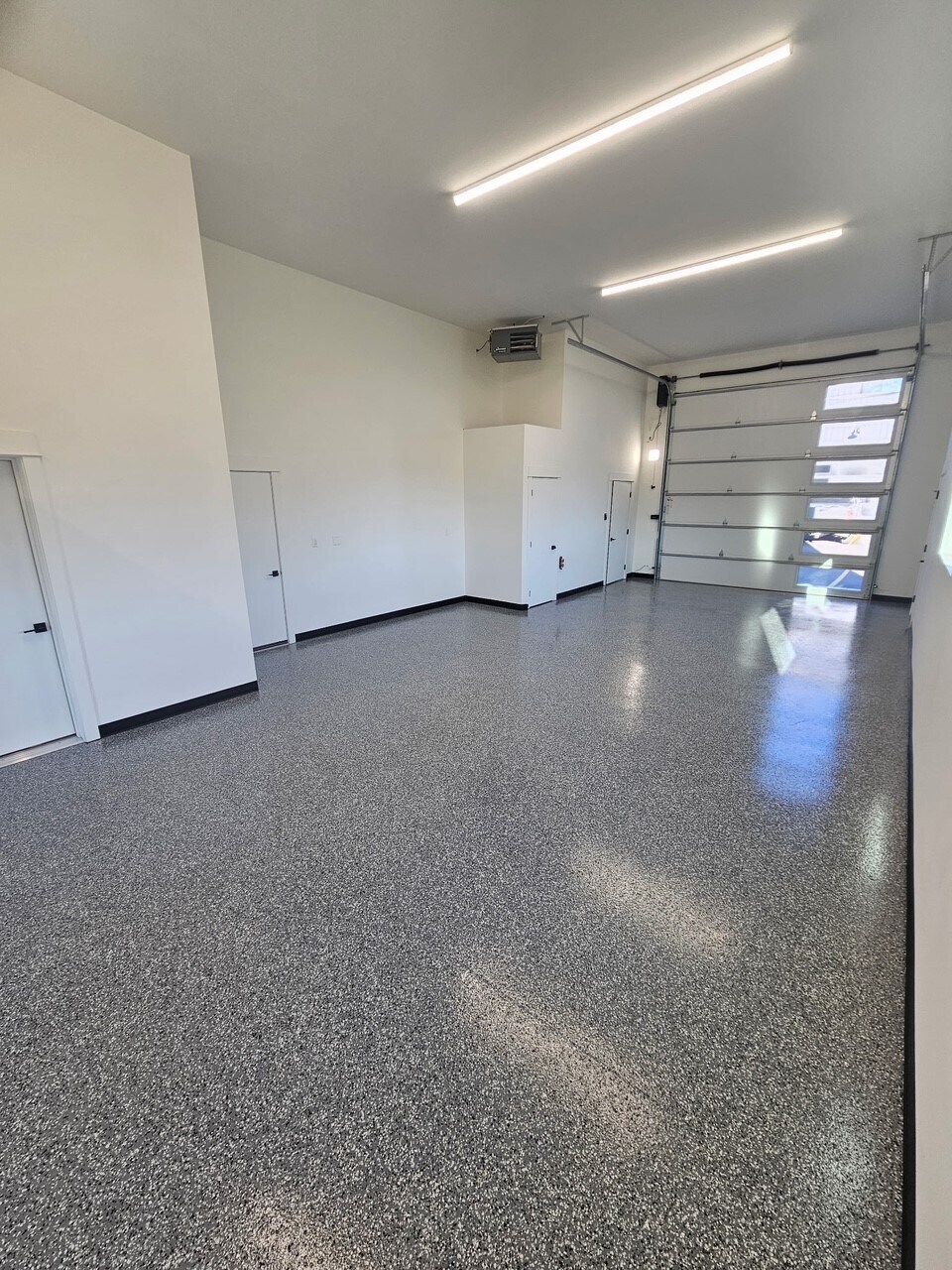 Building Photo - 203 Fletching Way