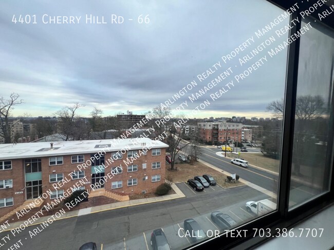 Building Photo - 4401 Cherry Hill Rd