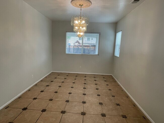 Building Photo - 1974 Arroyo Viejo Dr