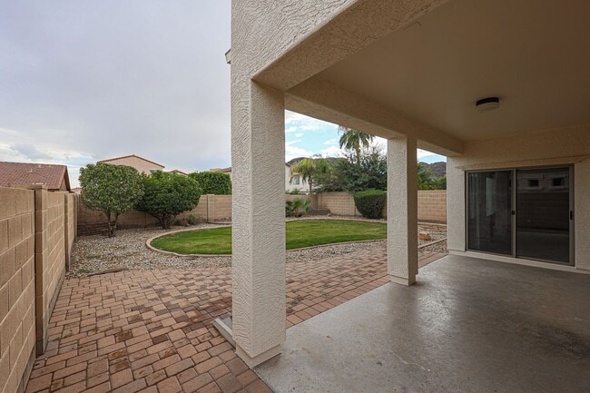 Building Photo - 4 bed, 3.5 bath house in Stetson Valley, Phoenix