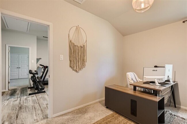 Building Photo - 21501 Stampede Trail