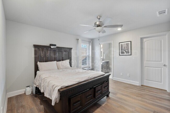 Building Photo - 1707 Aleia Cv