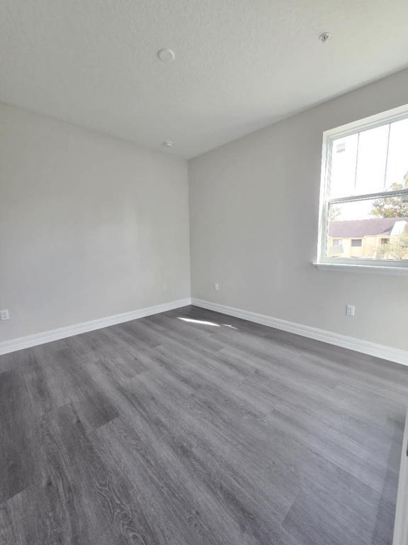 Building Photo - 4472 S Lake Orlando Pkwy