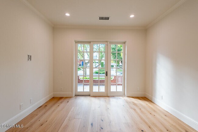 Building Photo - 2390 Crombie Ct