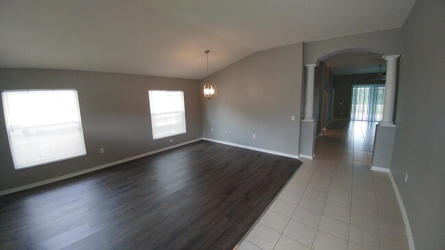 Building Photo - HUGE 2000 SQFT/4 Bed/2 bath/2 car garage with TONS of upgrades, HOA community: pool, playground &...