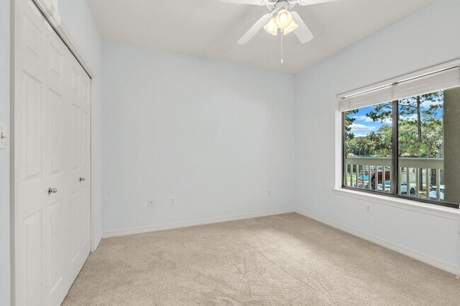 Building Photo - 407 Westlake Ct