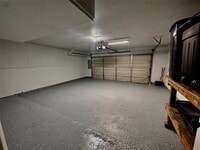 Building Photo - 13821 Hollowgreen Dr