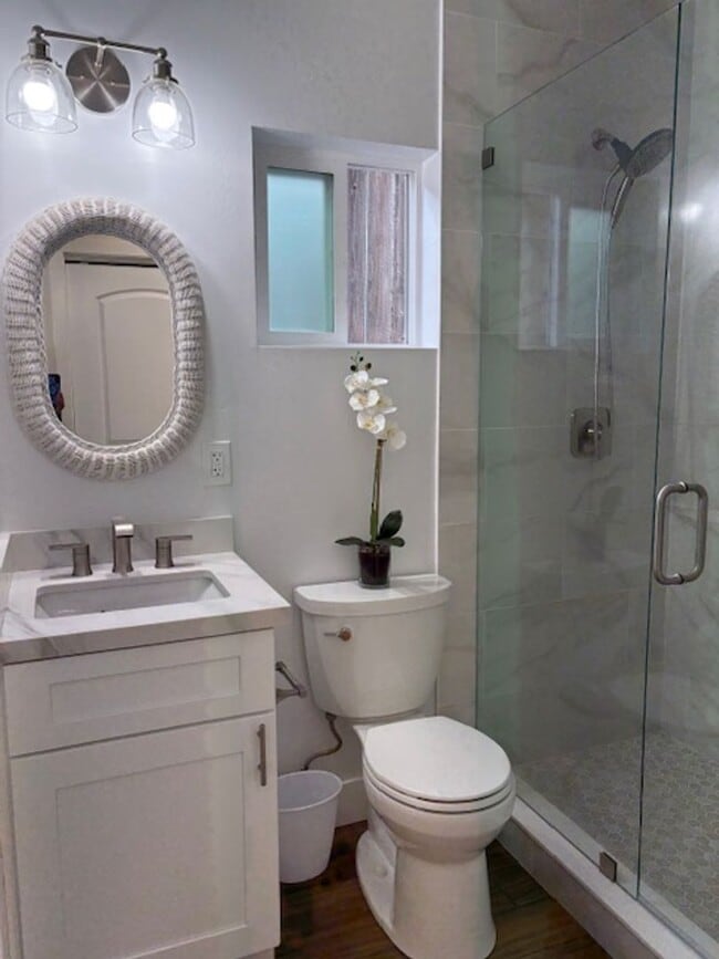 Building Photo - 609 Sunset Dr