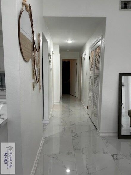 Building Photo - 77 Santa Isabel Blvd