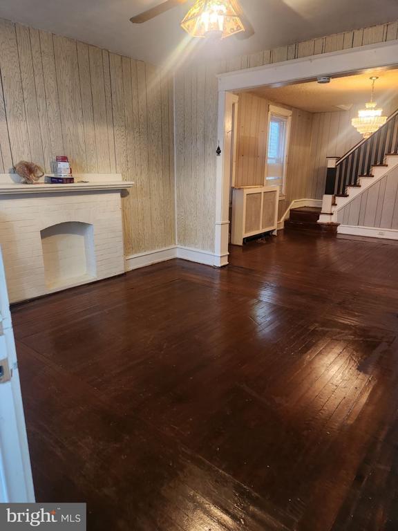 Building Photo - 69 S 7th St