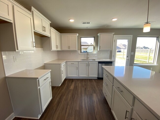 Building Photo - NEW HOME IN WALLS, MS