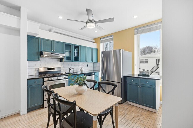 Building Photo - 201 Pavonia Ave