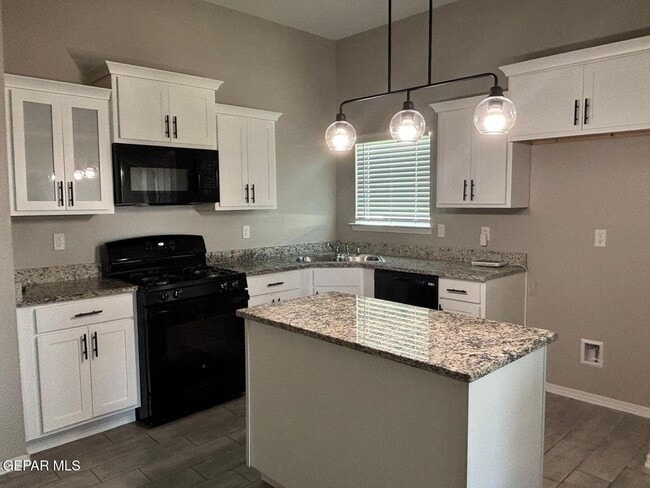 Building Photo - 12797 Col Charles Branson Dr