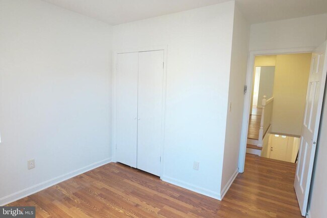 Building Photo - 75 P St NW