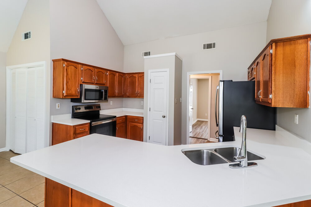 Building Photo - 3926 Pecan Trace Cove