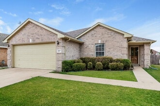 Building Photo - 4917 Palm Ridge Dr