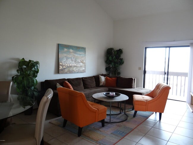 Building Photo - 16644 E Westby Dr