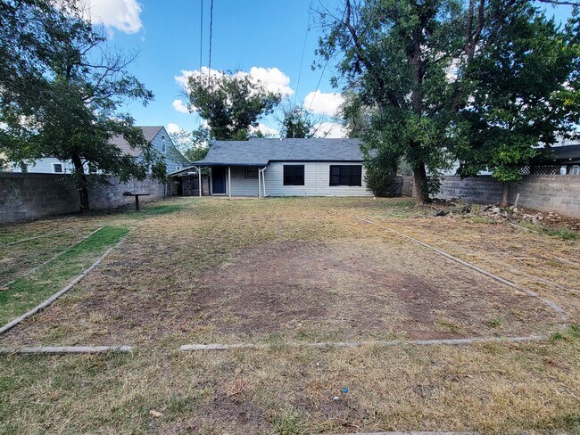 Building Photo - 2117 30th St