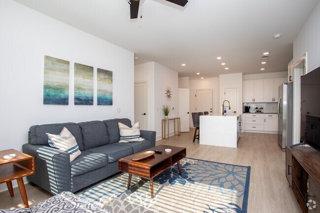 2BR, 2BA - 1,042SF - Living Area - Ethos Apartments | New Construction