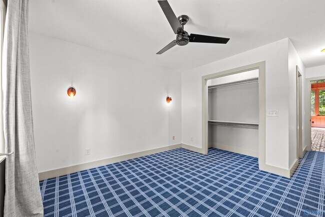 Building Photo - 7705 Foxfire Dr SE