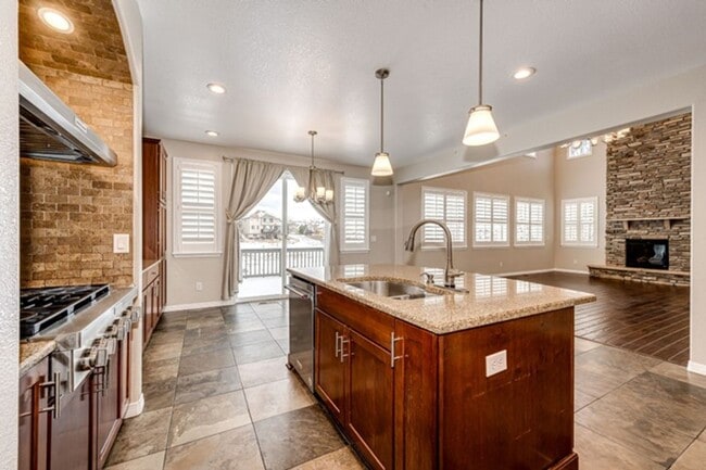 Building Photo - Beautiful 5bd 4ba single family home for rent in desirable Highlands Ranch CO 80103