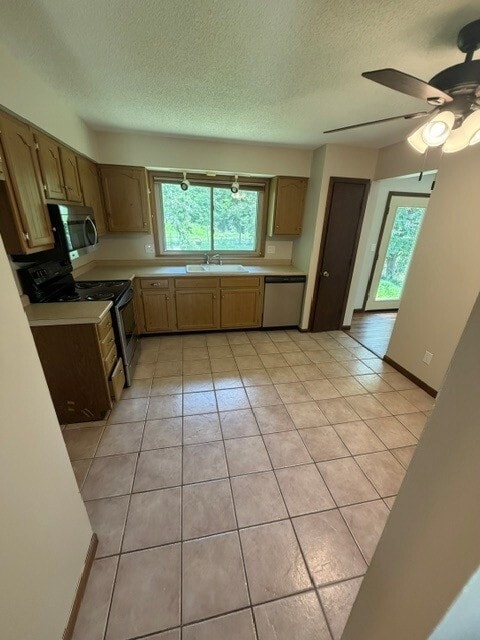 Building Photo - 1812 S El Centro Ct
