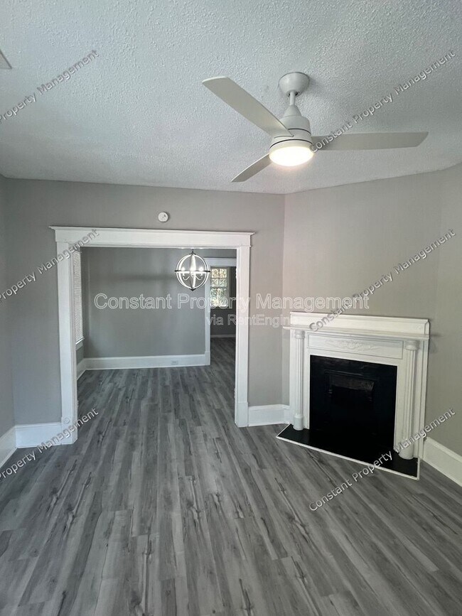 Building Photo - 495 Pittman St