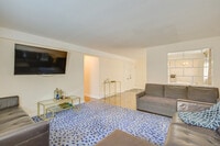 Building Photo - 8845 Lamon Ave