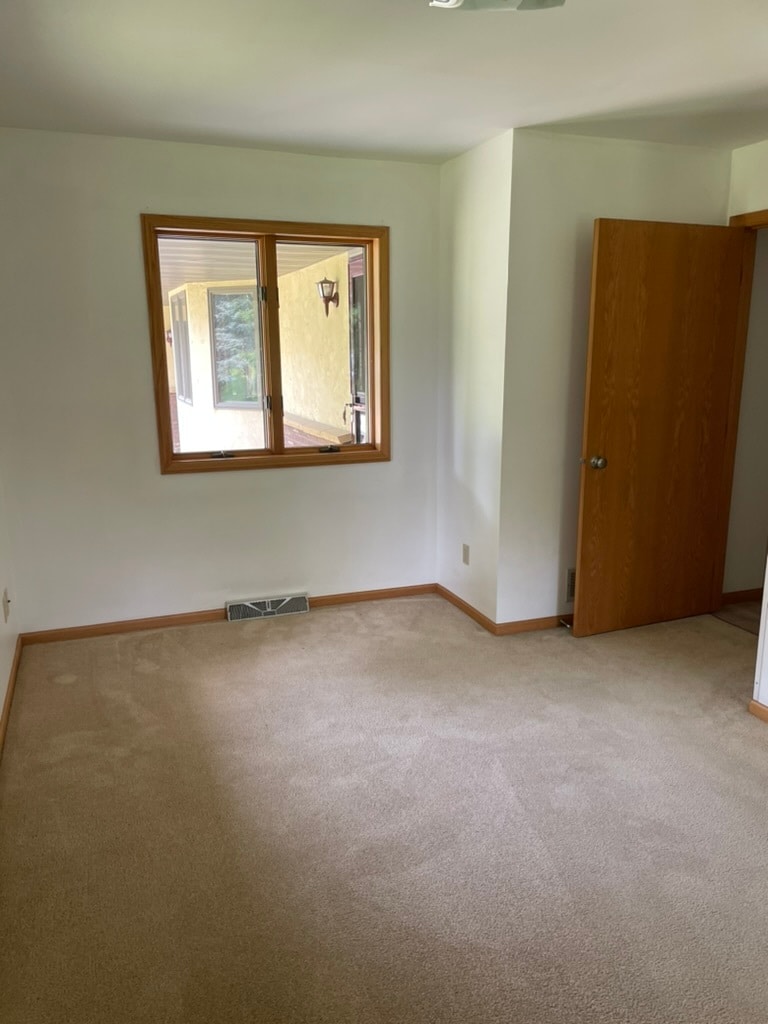 Building Photo - 421 County Road UU