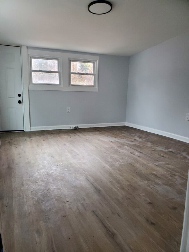 Building Photo - 218 Sinnickson St