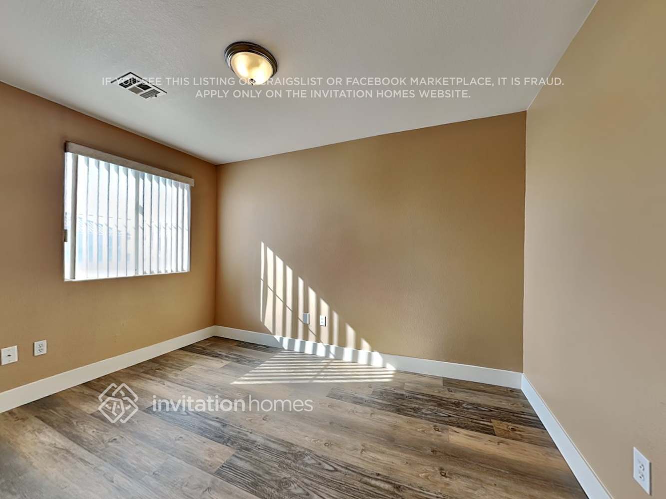 Building Photo - 926 Dawn Valley Dr