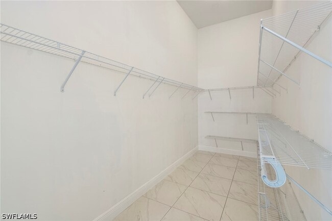 Building Photo - 5114 Genoa St