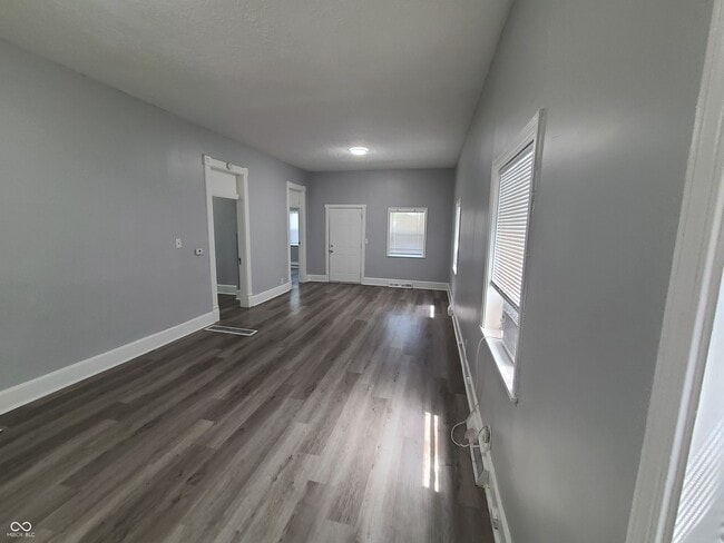 Building Photo - 972 N Belleview Pl