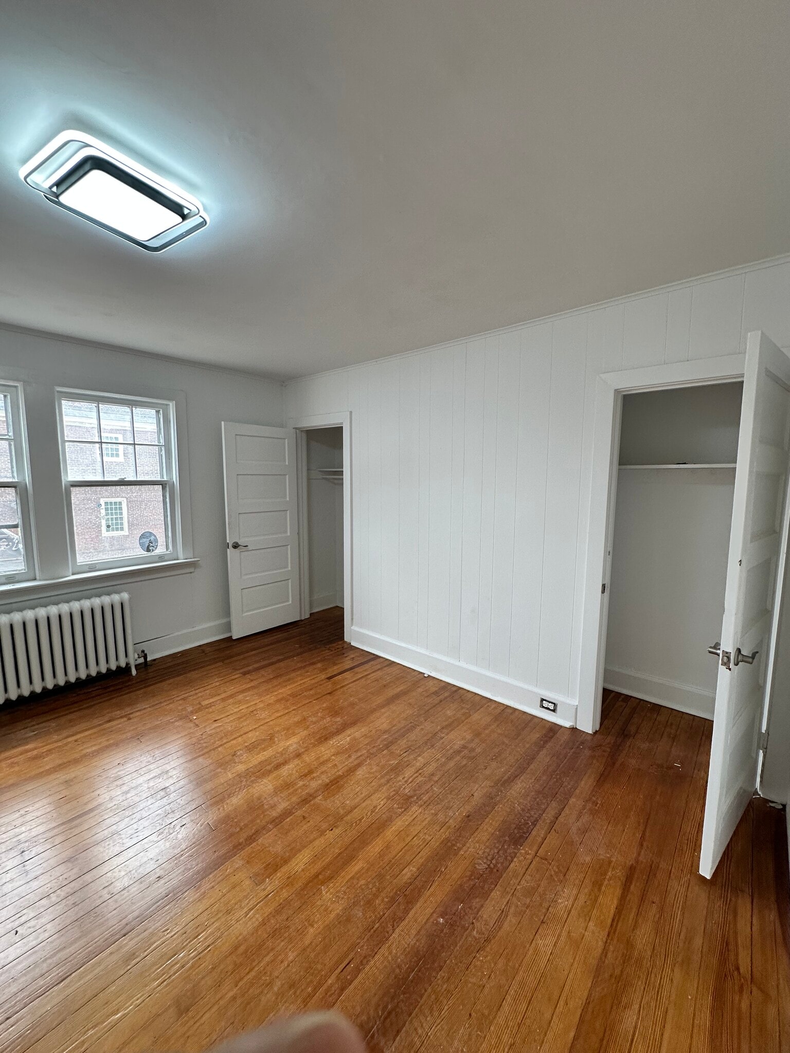 Bedrooms with original wood floors, LARGE walk in closets. - 328 High St