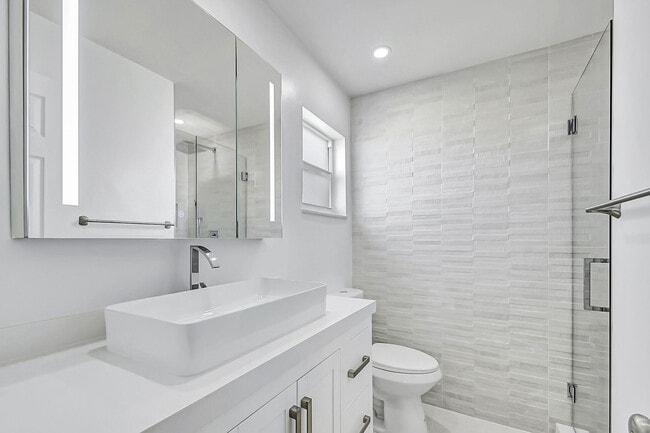 Building Photo - 2098 SW 13th Way