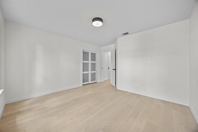 Building Photo - 8708 Huebinger Pass