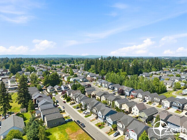Building Photo - 4608 NE 91st Way