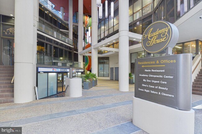 Building Photo - 1420 Locust Walk