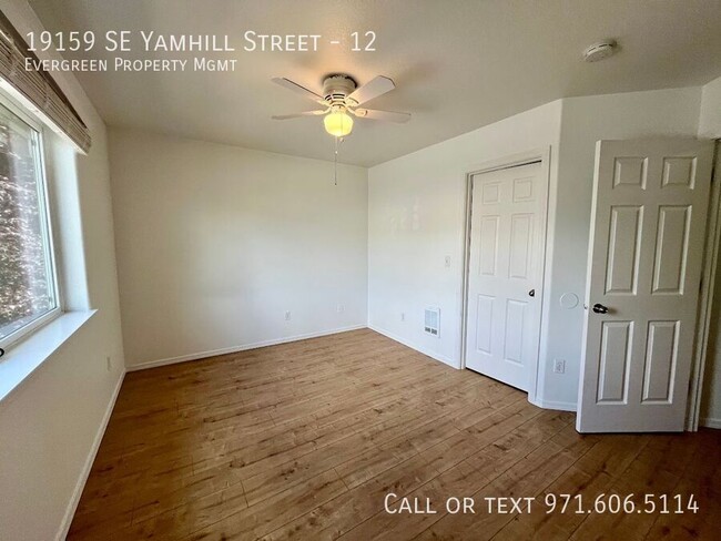 Building Photo - 19159 SE Yamhill St