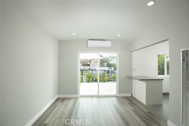 Building Photo - 5459 Carlin St